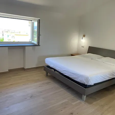 La Petit Maison
