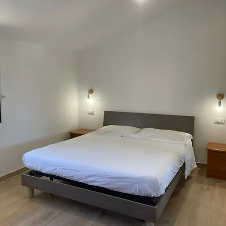 La Petit Maison 메타