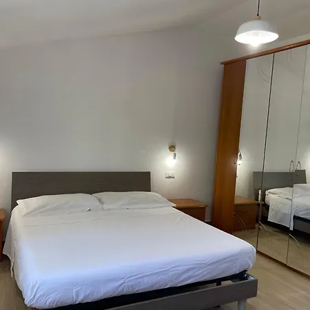 La Petit Maison 펜션 메타